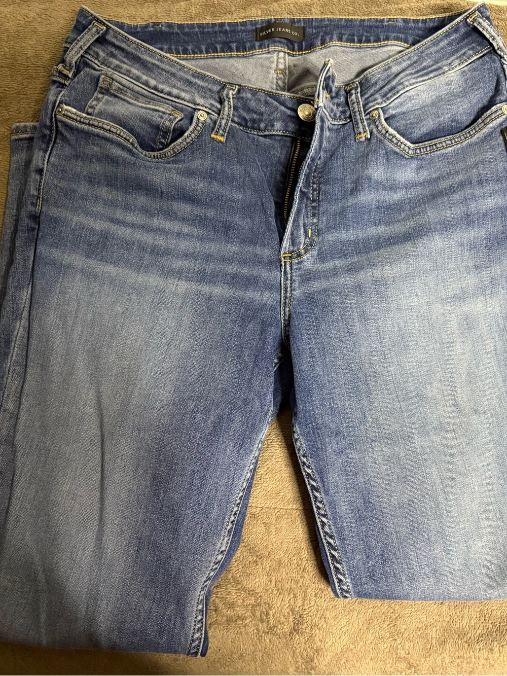 Silver Jeans Light Blue Denim Avery Straight Jeans